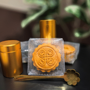 Quarters Moon Cake set